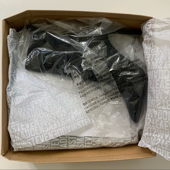 STEVE MADDEN New With Tags  Janit Embellished Beaded Mesh Booties - Picture 11 of 15